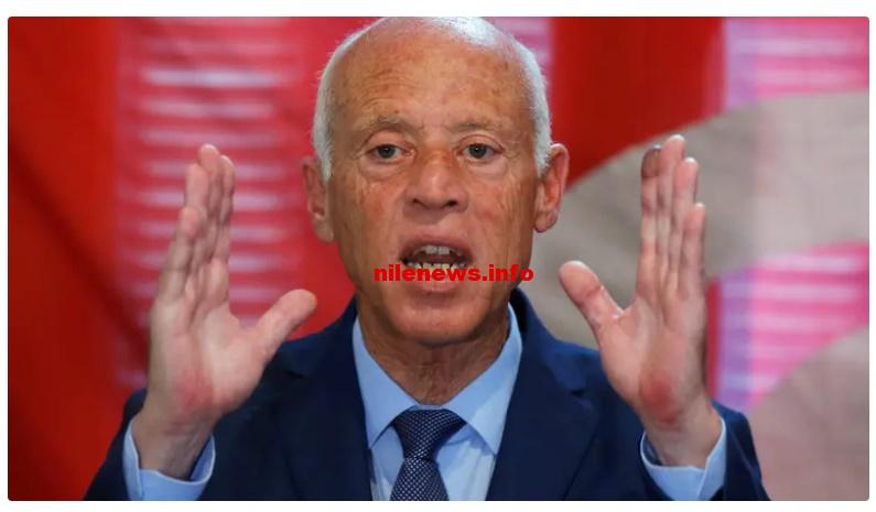 الرئيس التونسي يقيل وزير التشغيل
